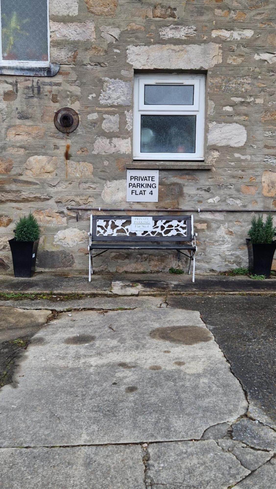 Bonnie Taigh With Free Parking 24 Hours Pitlochry Zewnętrze zdjęcie